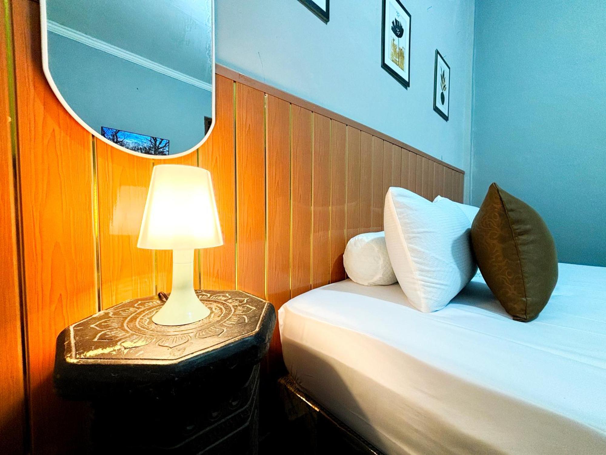 Jogja Day Inn ยอกยาการ์ตา ภายนอก รูปภาพ